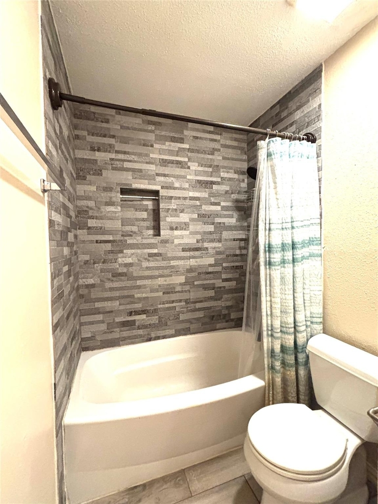7950 N Stadium Drive - Photo 6