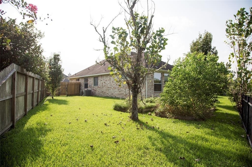 2032 Cork Street - Photo 33