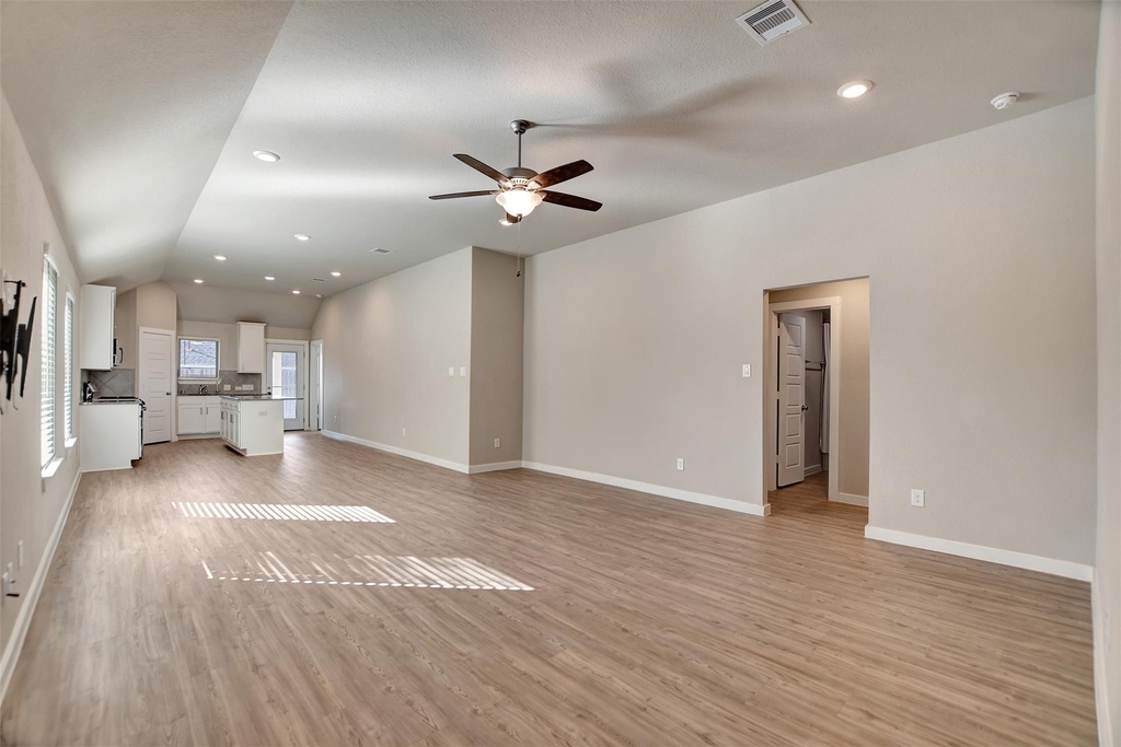 6419 Purple Wreath Way - Photo 5