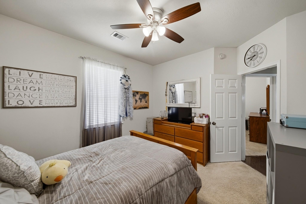 4462 Gerona Street - Photo 23