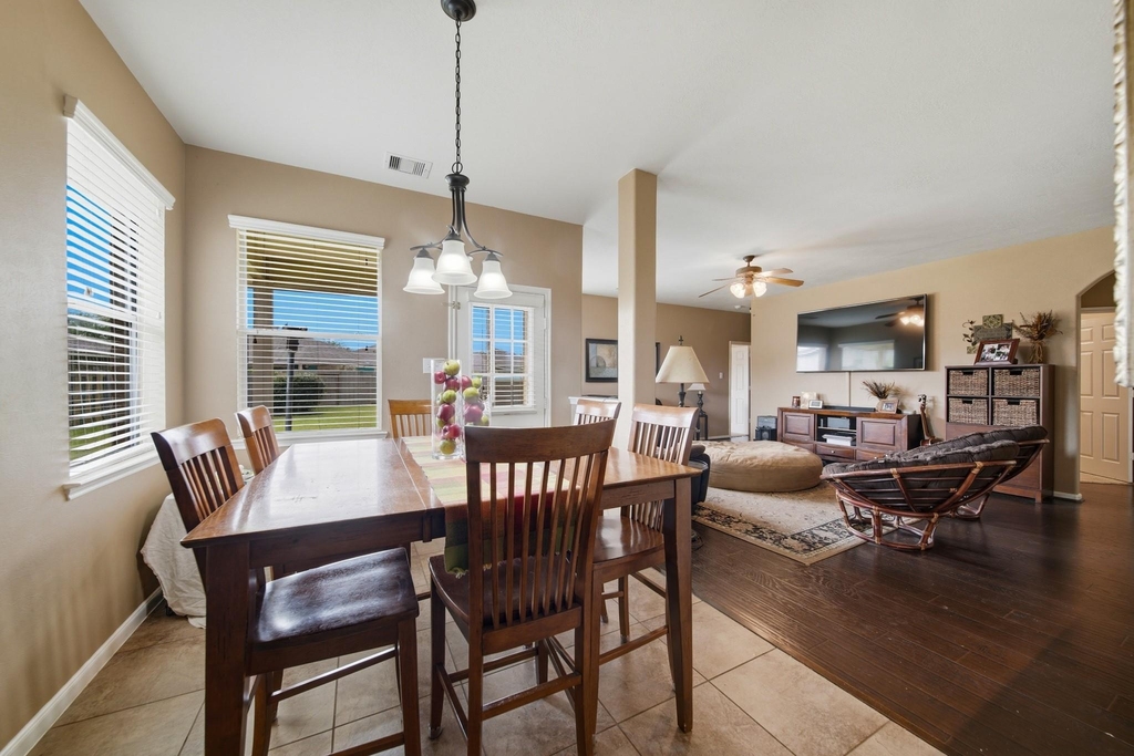 4462 Gerona Street - Photo 17