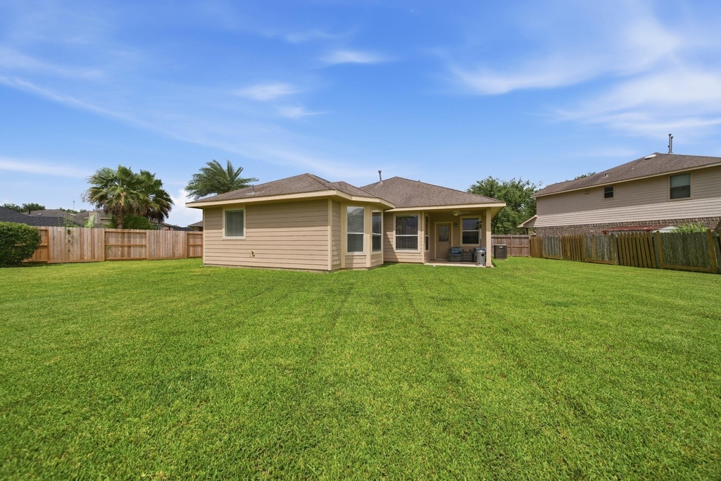 4462 Gerona Street - Photo 4