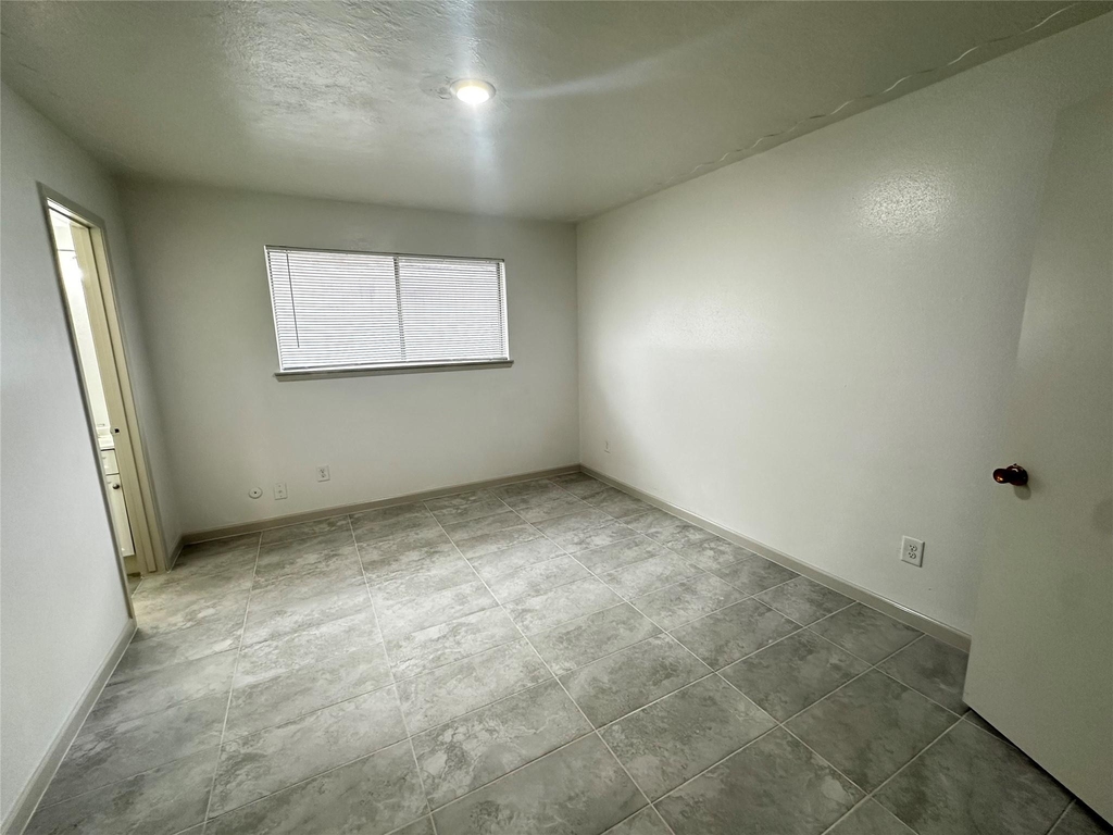 7718 Mosewood Street - Photo 6