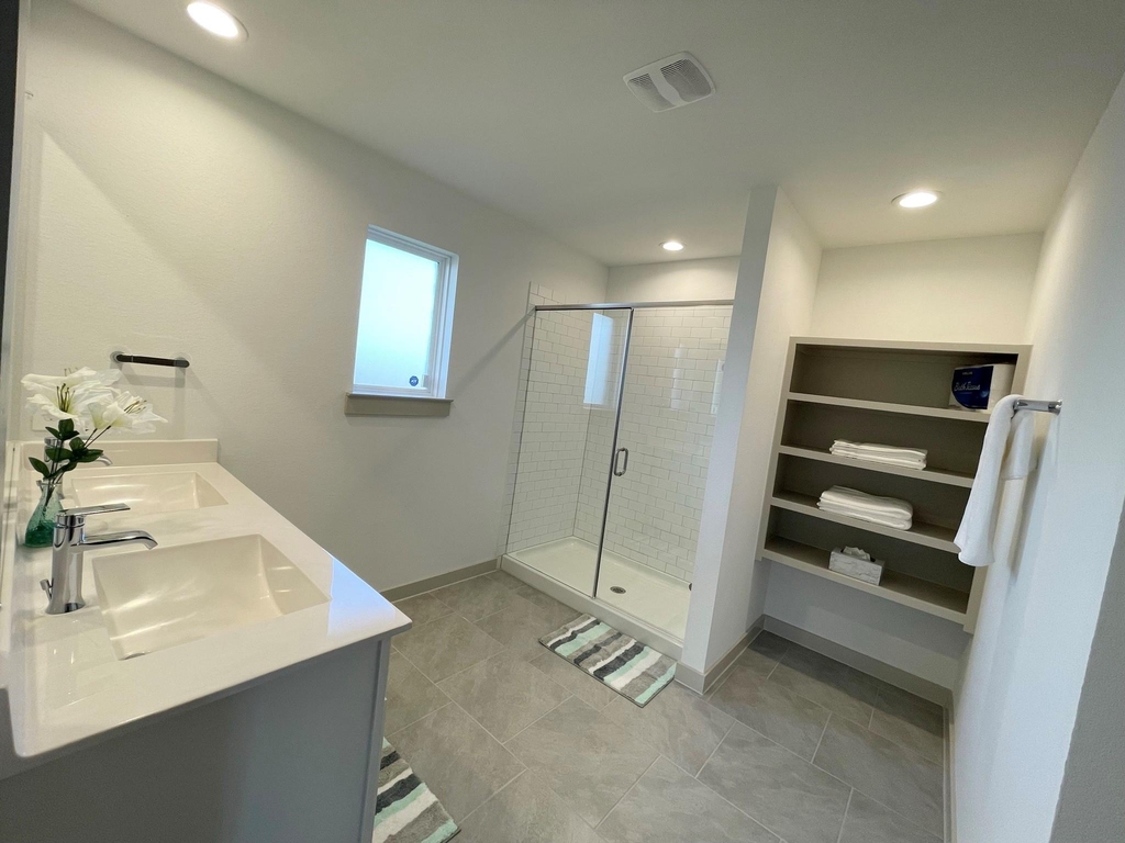 3902 Itzle Island Court - Photo 23