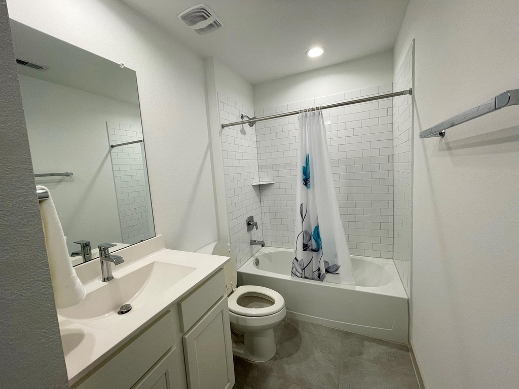 3902 Itzle Island Court - Photo 37