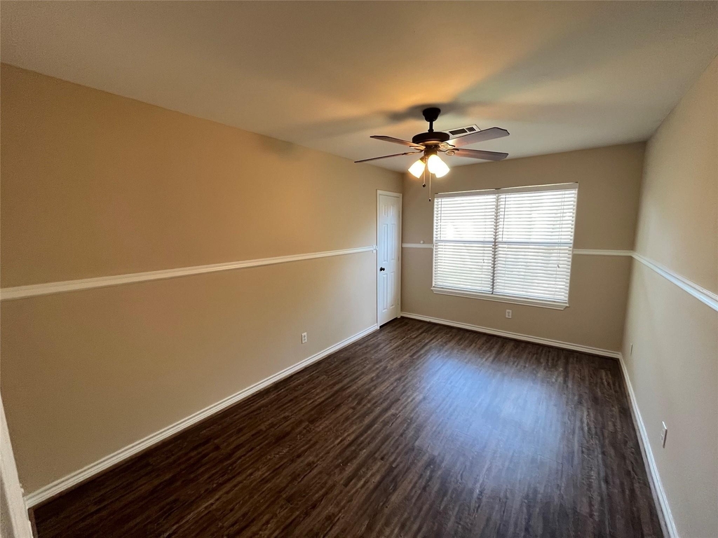 18203 Beaverdell Drive - Photo 9