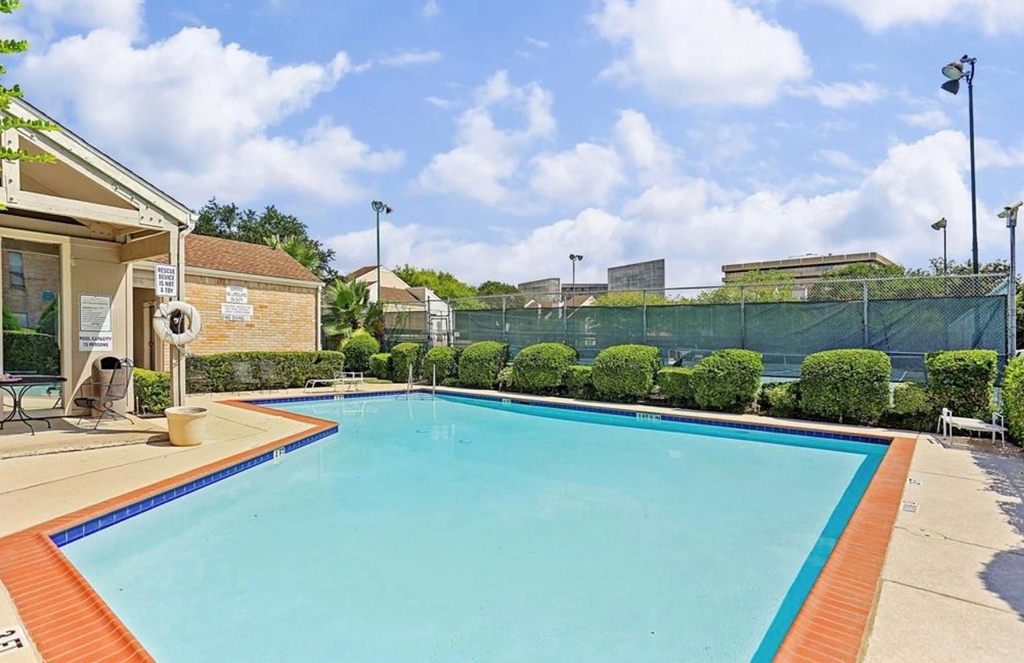 7900 N Stadium Drive - Photo 14
