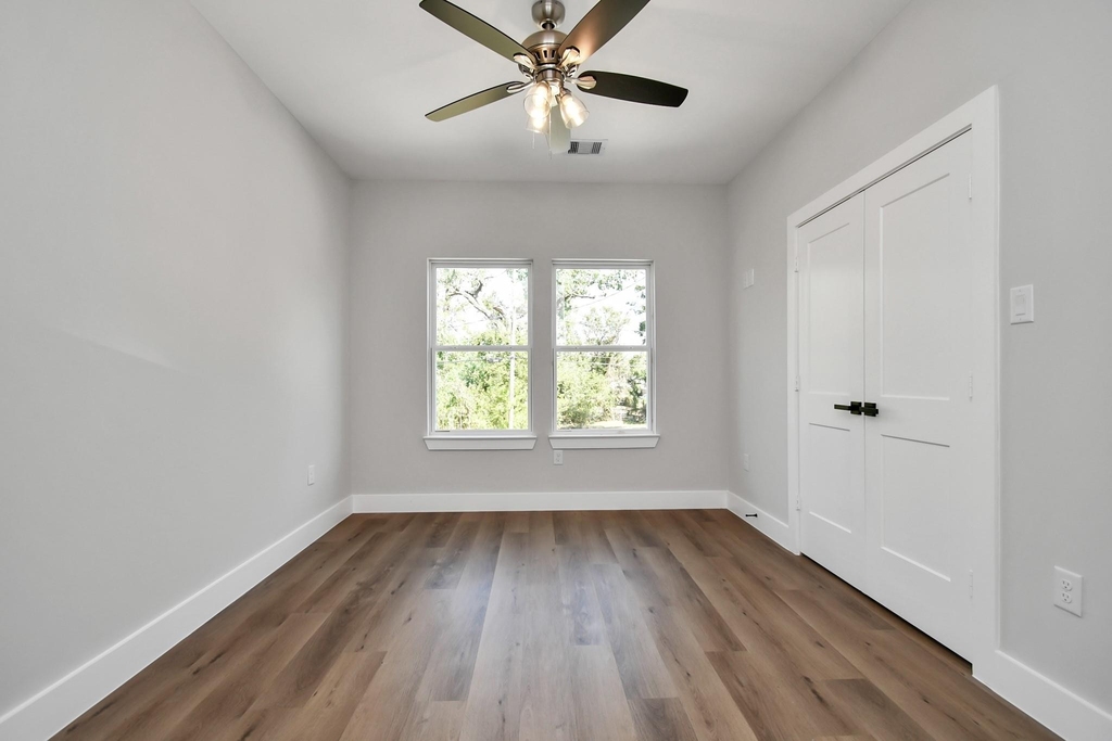 4706 Gunter Street - Photo 23