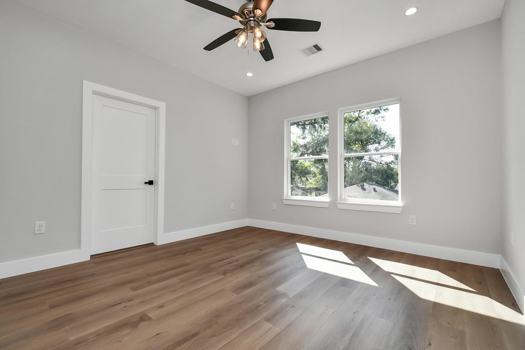 4706 Gunter Street - Photo 15