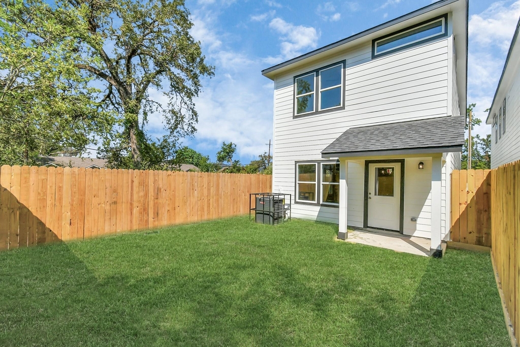 4706 Gunter Street - Photo 27