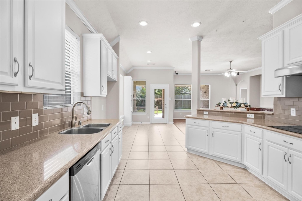 25609 Peppermill Creek Drive - Photo 12