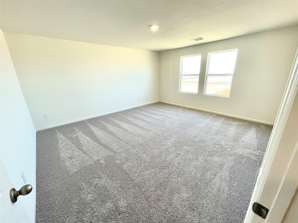 5915 Grantgrala Drive - Photo 7