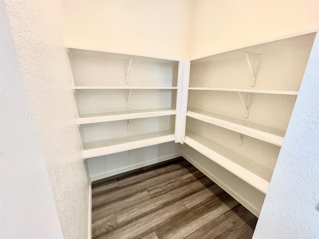 5915 Grantgrala Drive - Photo 17