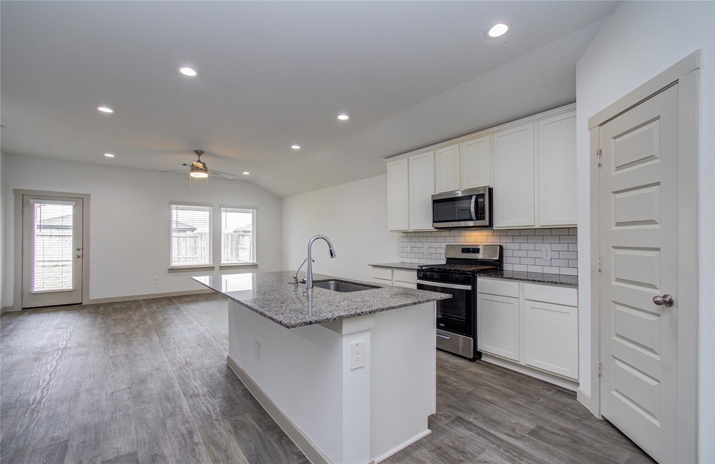 10602 Great Basin Drive - Photo 13