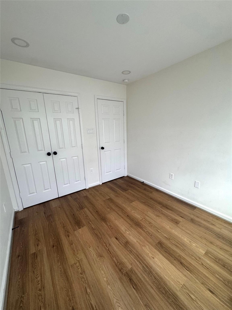 9911 Porto Rico Road - Photo 19