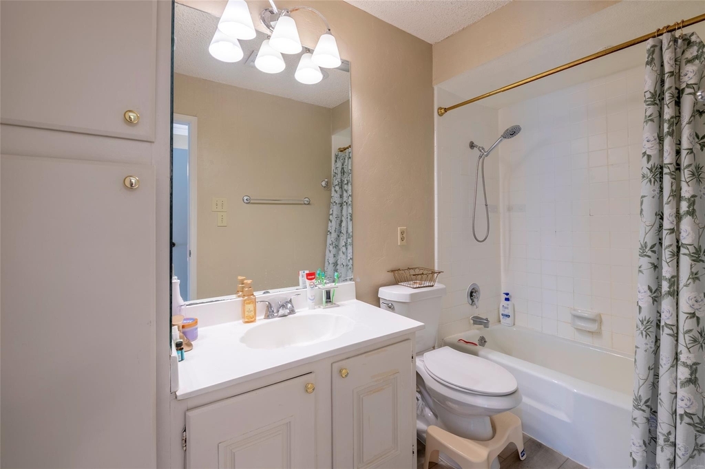 3729 Wakeforest Street - Photo 17