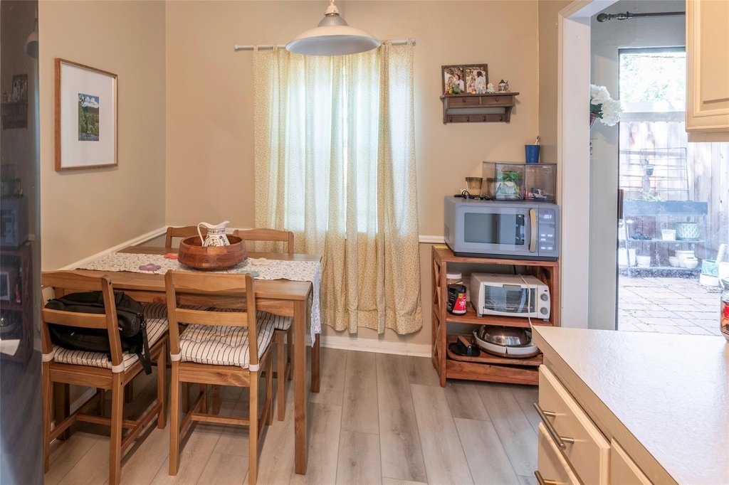 3729 Wakeforest Street - Photo 8