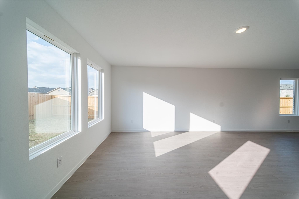 6851 Eastern Cottonwood Lane - Photo 10