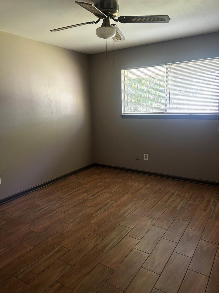 11718 Zarroll Drive - Photo 8
