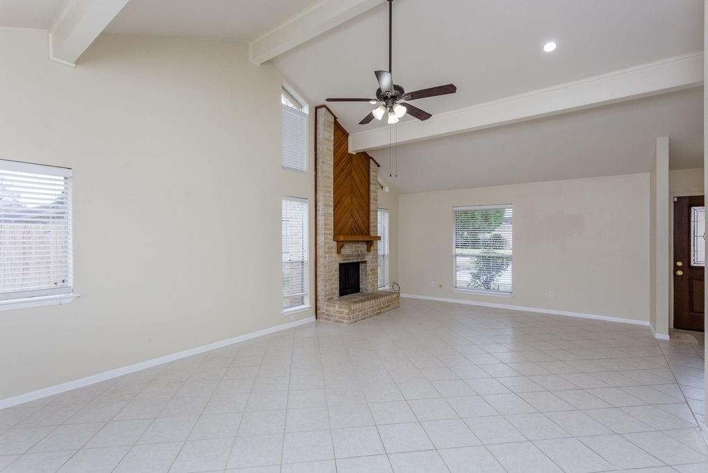 2703 Ferry Landing - Photo 10