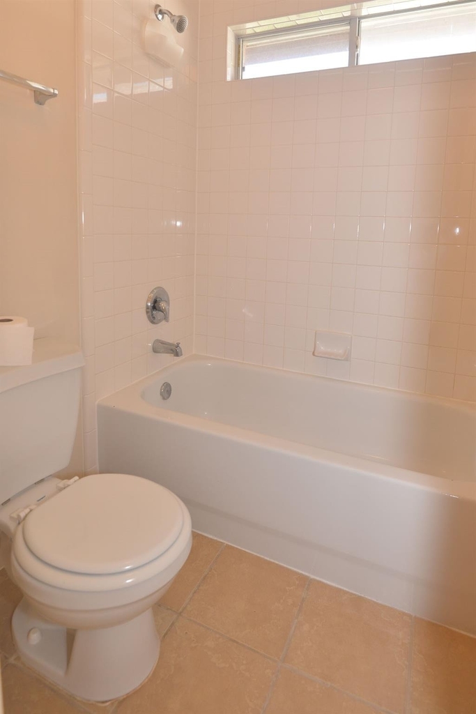 13607 Manor Crest Lane - Photo 18