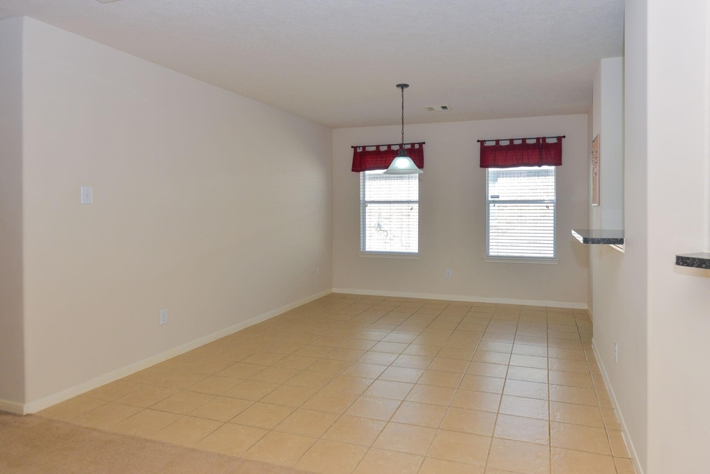 13607 Manor Crest Lane - Photo 9