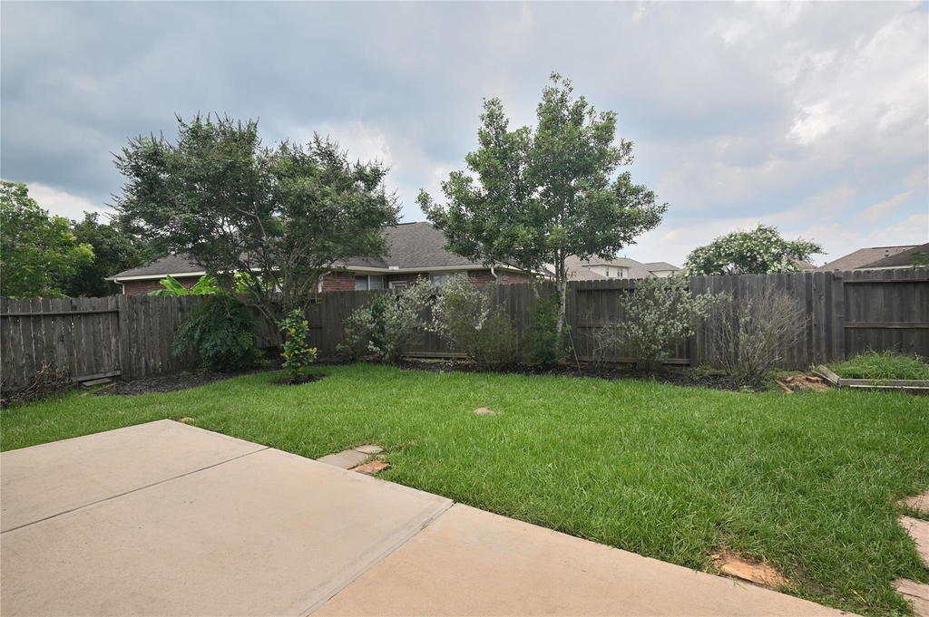 13607 Manor Crest Lane - Photo 24