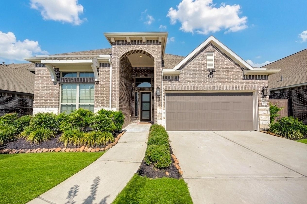 16811 Ruellia Field Road - Photo 0