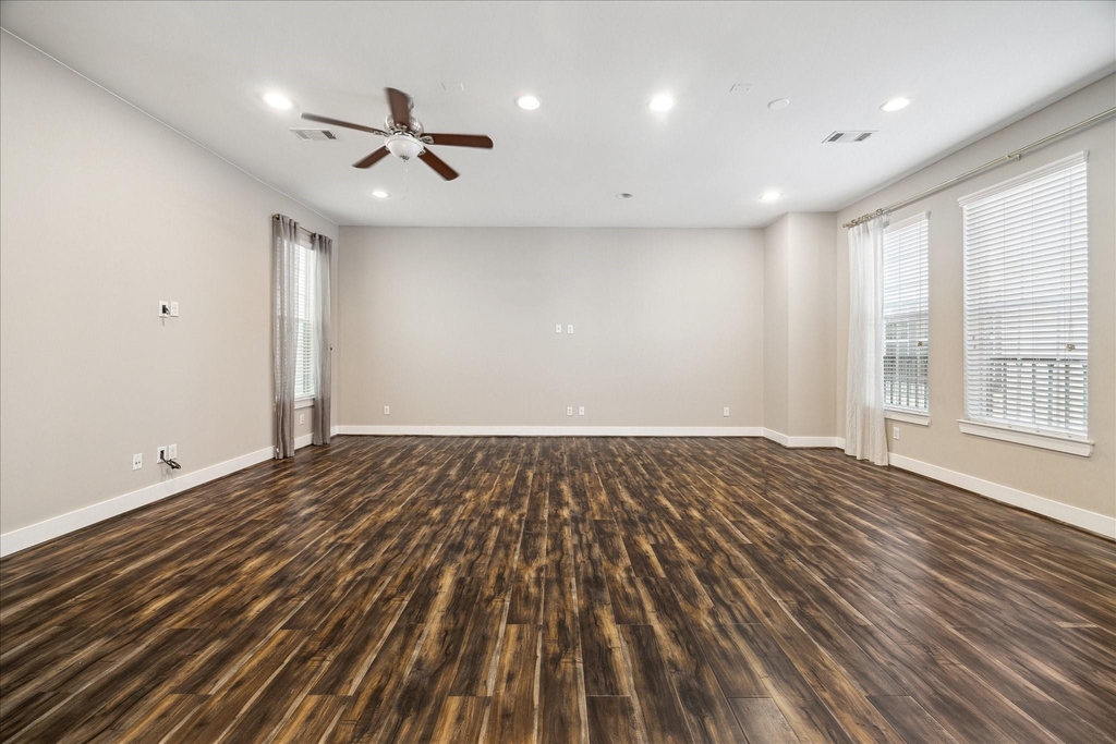 1218 W 23rd Street - Photo 4
