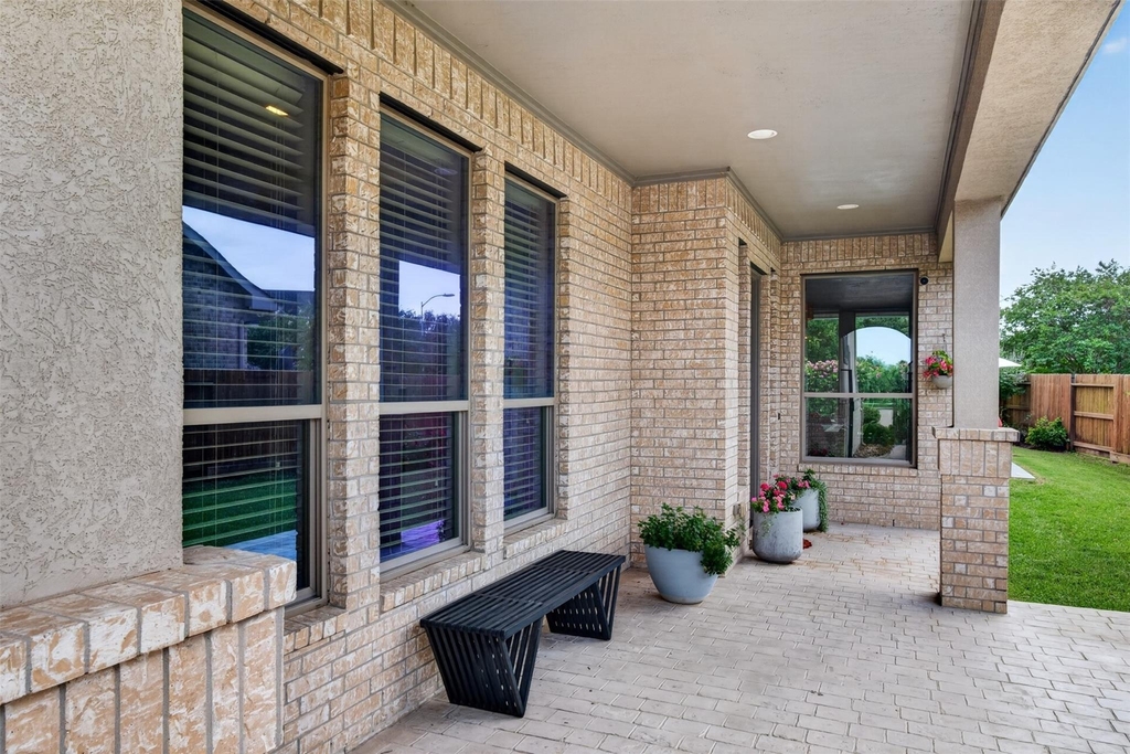 12010 Papaveri Street - Photo 8