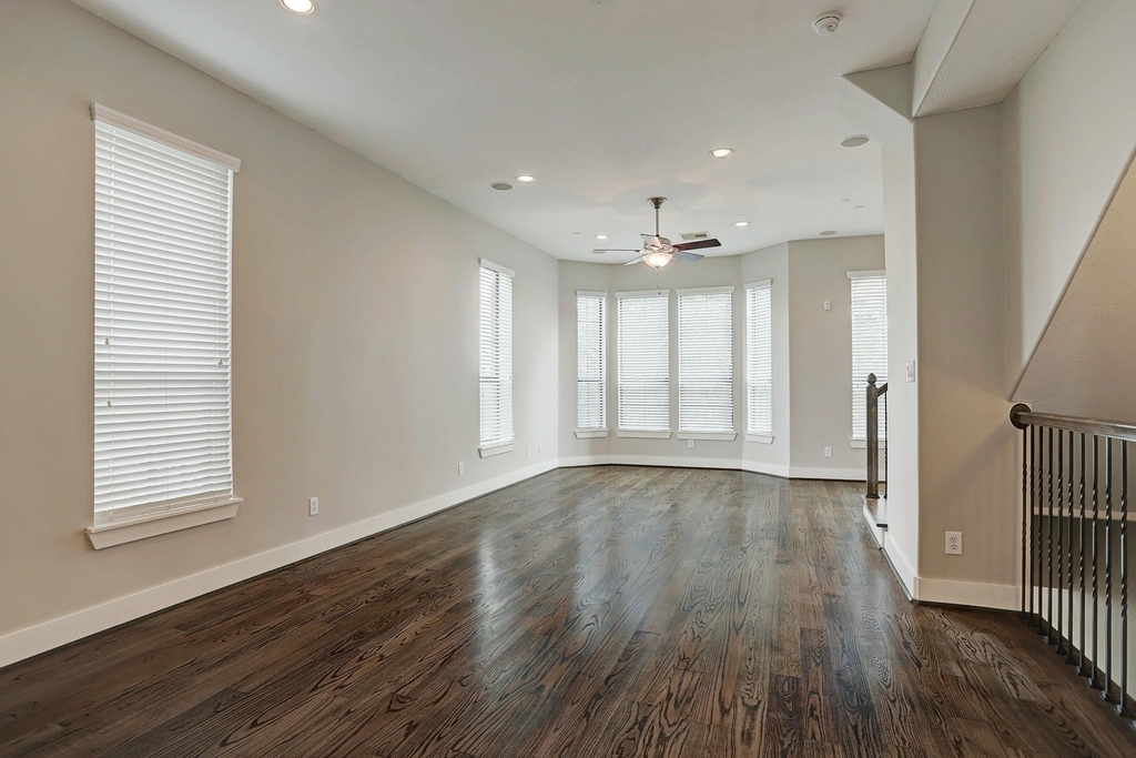 2110 Shearn Street - Photo 10