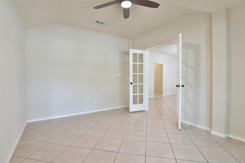 26738 Abbey Springs Lane - Photo 6