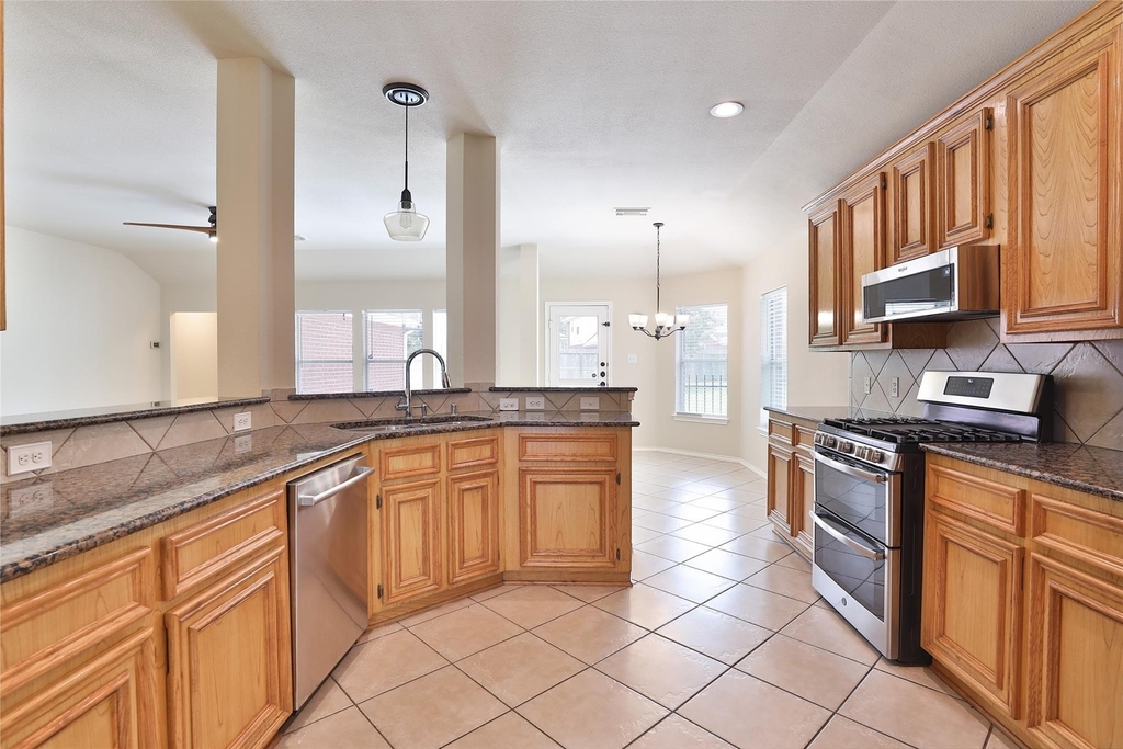 26738 Abbey Springs Lane - Photo 7