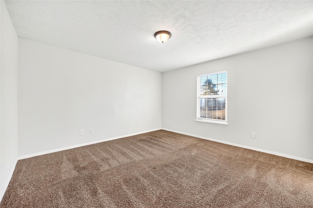 19014 Prairie Bluff Drive - Photo 34