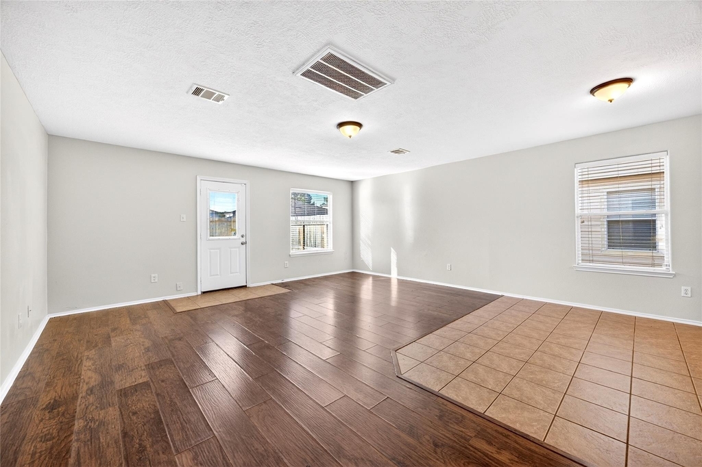 19014 Prairie Bluff Drive - Photo 9