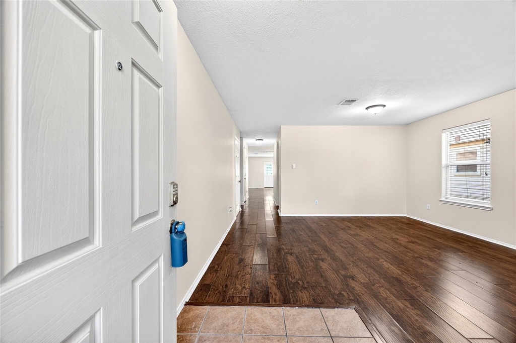 19014 Prairie Bluff Drive - Photo 6