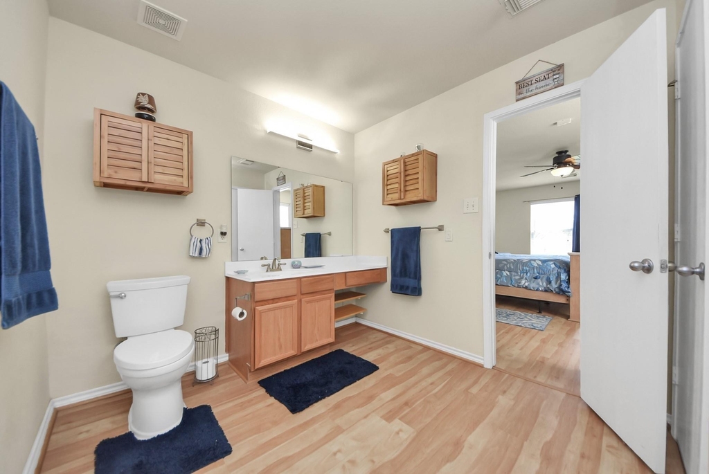 17006 Kemble Creek Drive - Photo 14