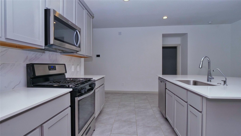 28915 Yachting Point Lane - Photo 4