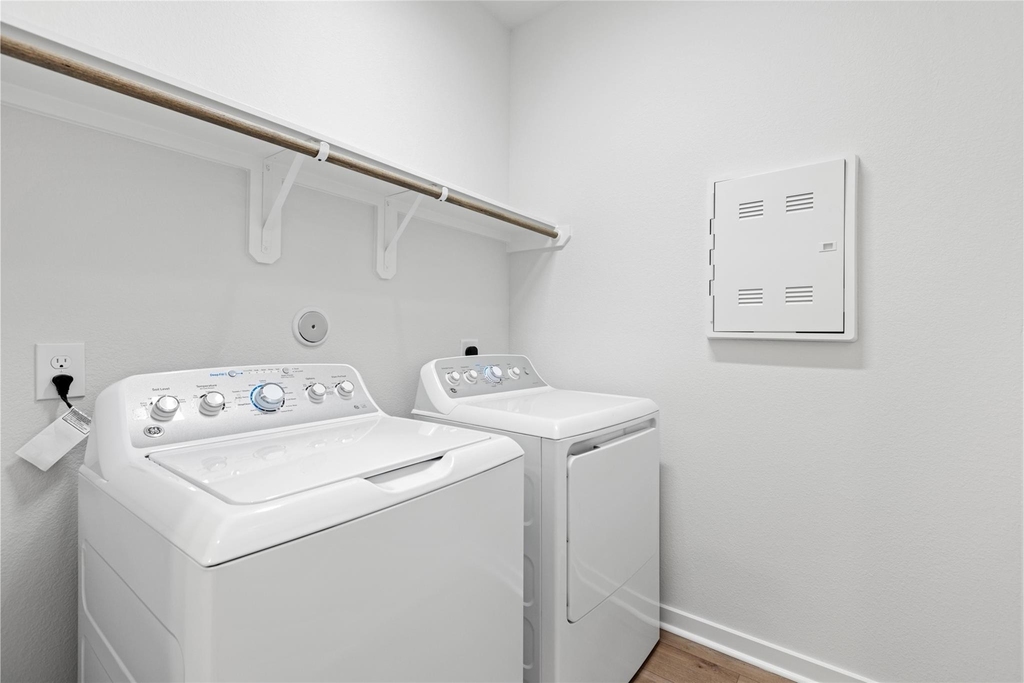 8132 Brocken Street - Photo 24