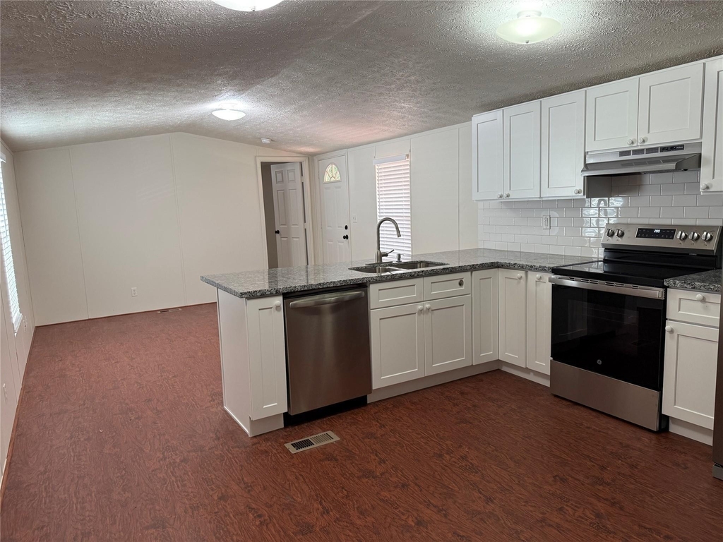 4429 16th Street - Photo 8