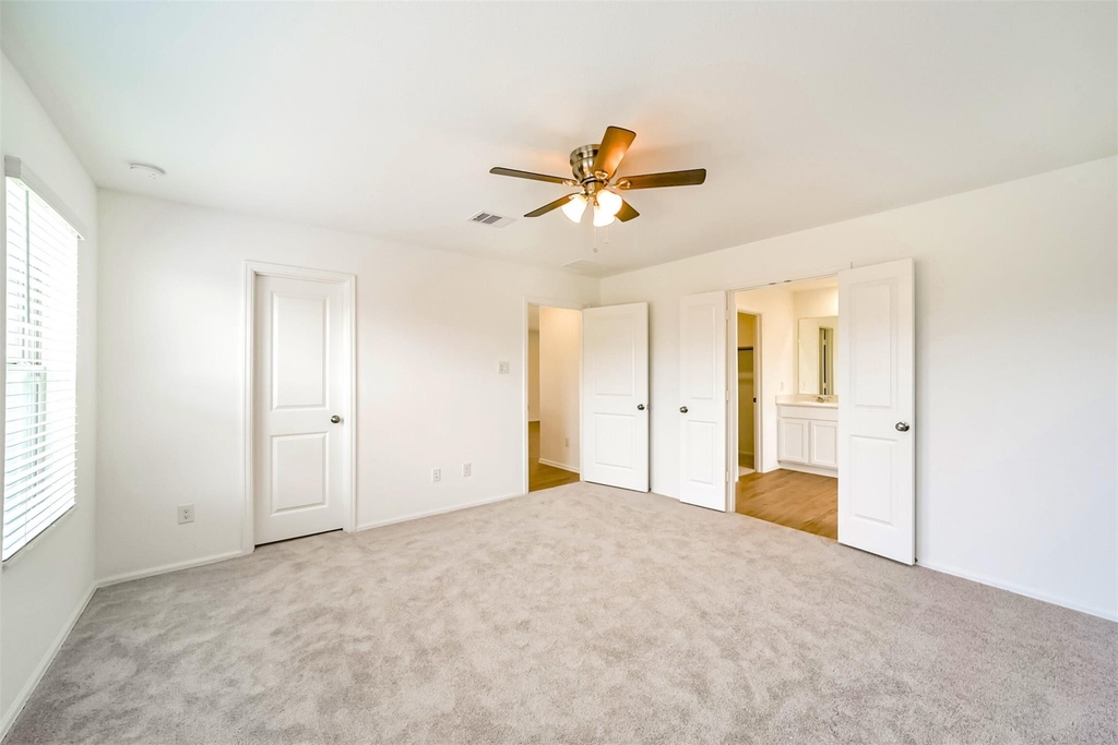 5227 Sunvalley Bend Drive - Photo 13