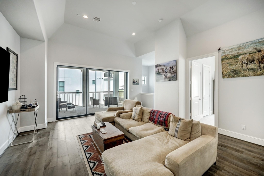 6103 Alexandra Grove Place - Photo 14
