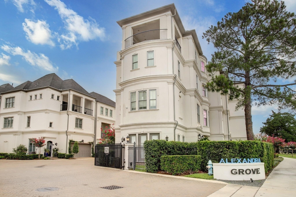 6103 Alexandra Grove Place - Photo 18
