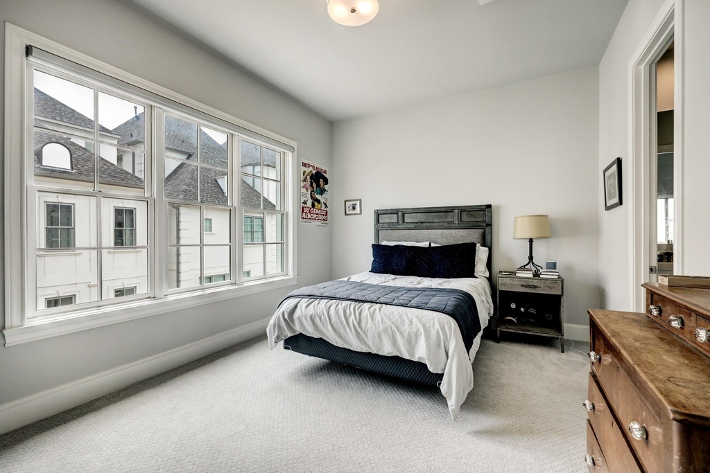 6103 Alexandra Grove Place - Photo 13