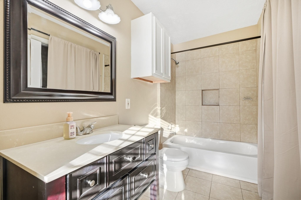 2102 N Galveston Avenue - Photo 10