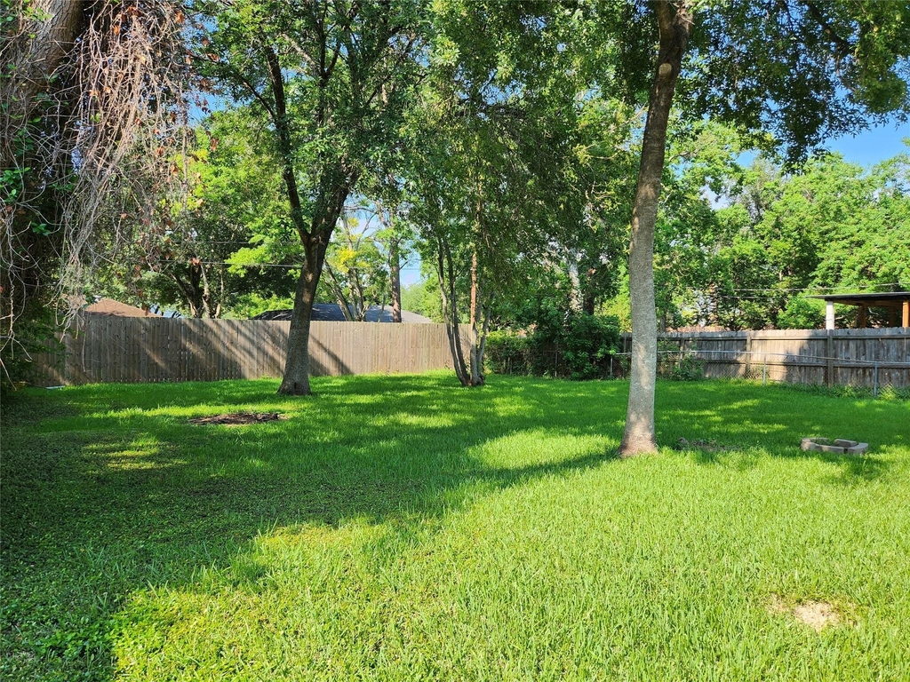 2006 Redwood Street - Photo 26