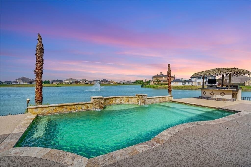 8 Cypress Point Court - Photo 0