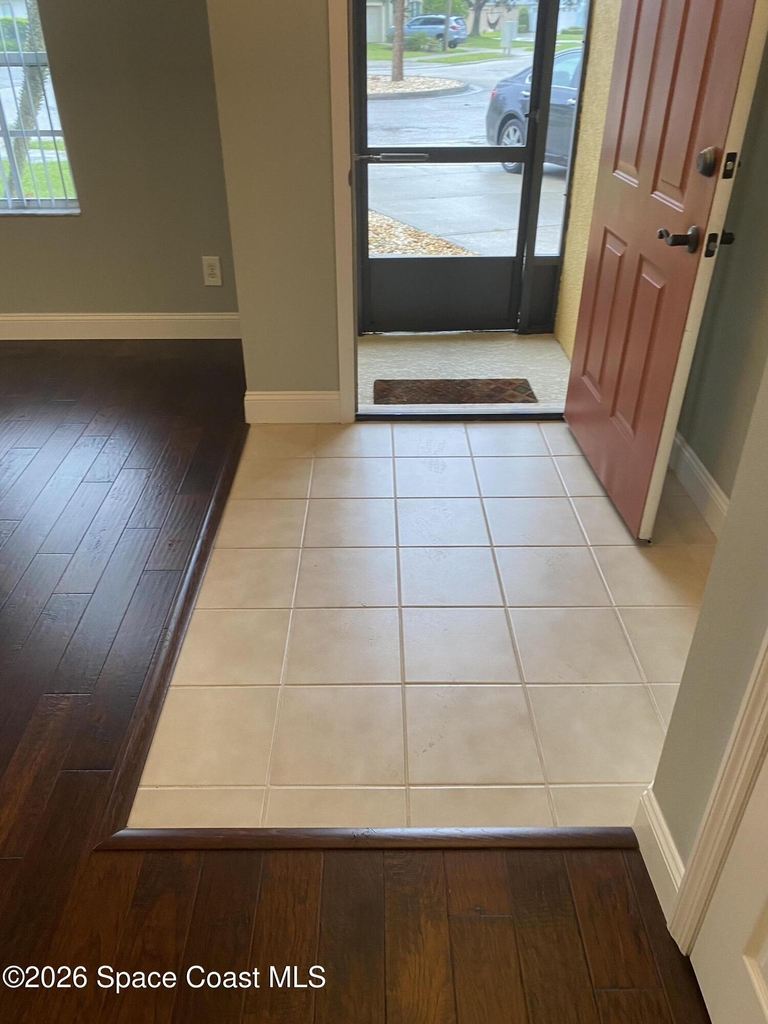 5314 Turnstone Court - Photo 8