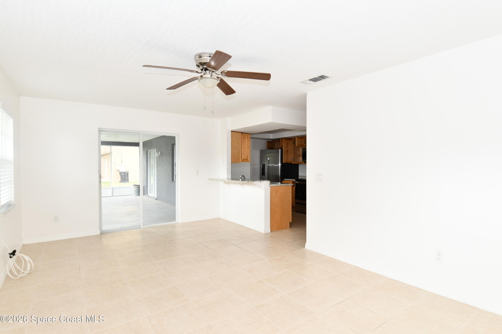 838 Gillen Avenue Nw - Photo 6