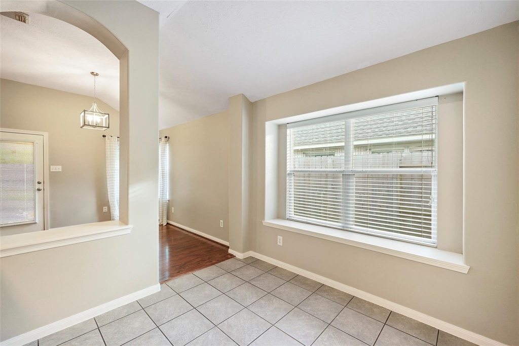 6903 Summer Bridge - Photo 9
